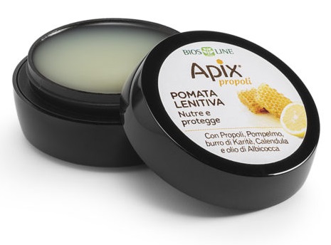 APIX PROPOLI POMATA LENITIVA NASO LABBRA 8 ML BIOSLINE - Farmadott.it