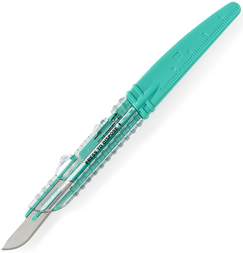 BISTURI MONOUSO STERILE FIGURA 11 10 PEZZI - Farmadott.it