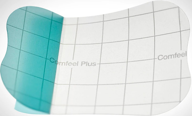 MEDICAZIONE SPECIALE ATTIVA TRASPARENTE CON IDROCOLLOIDE COMFEEL PLUS 5X7 CM 10 PEZZI - Farmadott.it