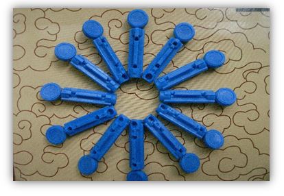 LANCETTE PUNGIDITO WELLION LANCET GAUGE 28 25 PEZZI - Farmadott.it
